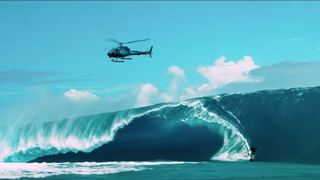 The surf’s up (and bigger) in this <i>Point Break </i>featurette